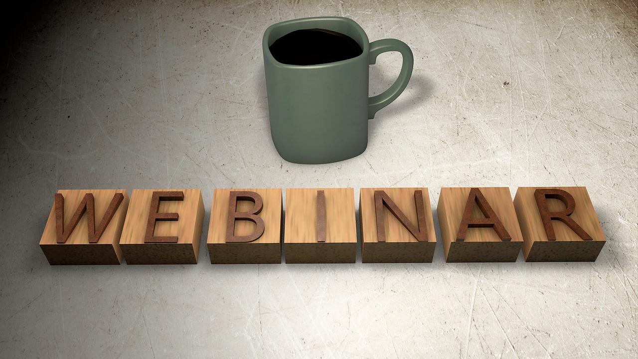 Webinar ICSEM training, to learn, seminar, teaching, businessman, man, men's suit, interactive, interaction, communication, lecture, to ask, discussion, webinar, webinar, webinar, webinar, webinar